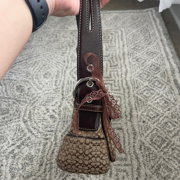 SOLD! - Picture 4 of 6